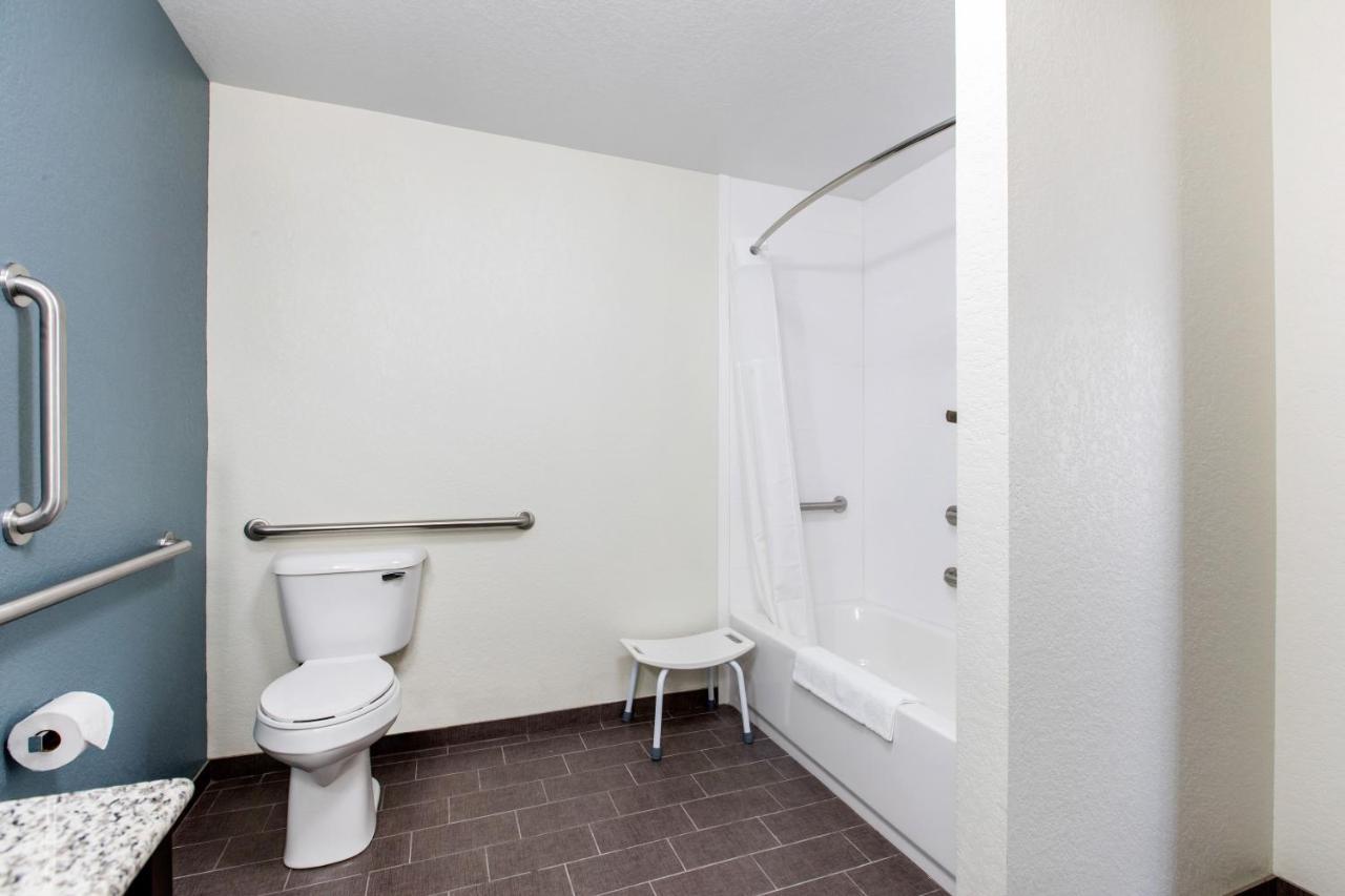 Sleep Inn & Suites Ankeny - Des Moines Bagian luar foto