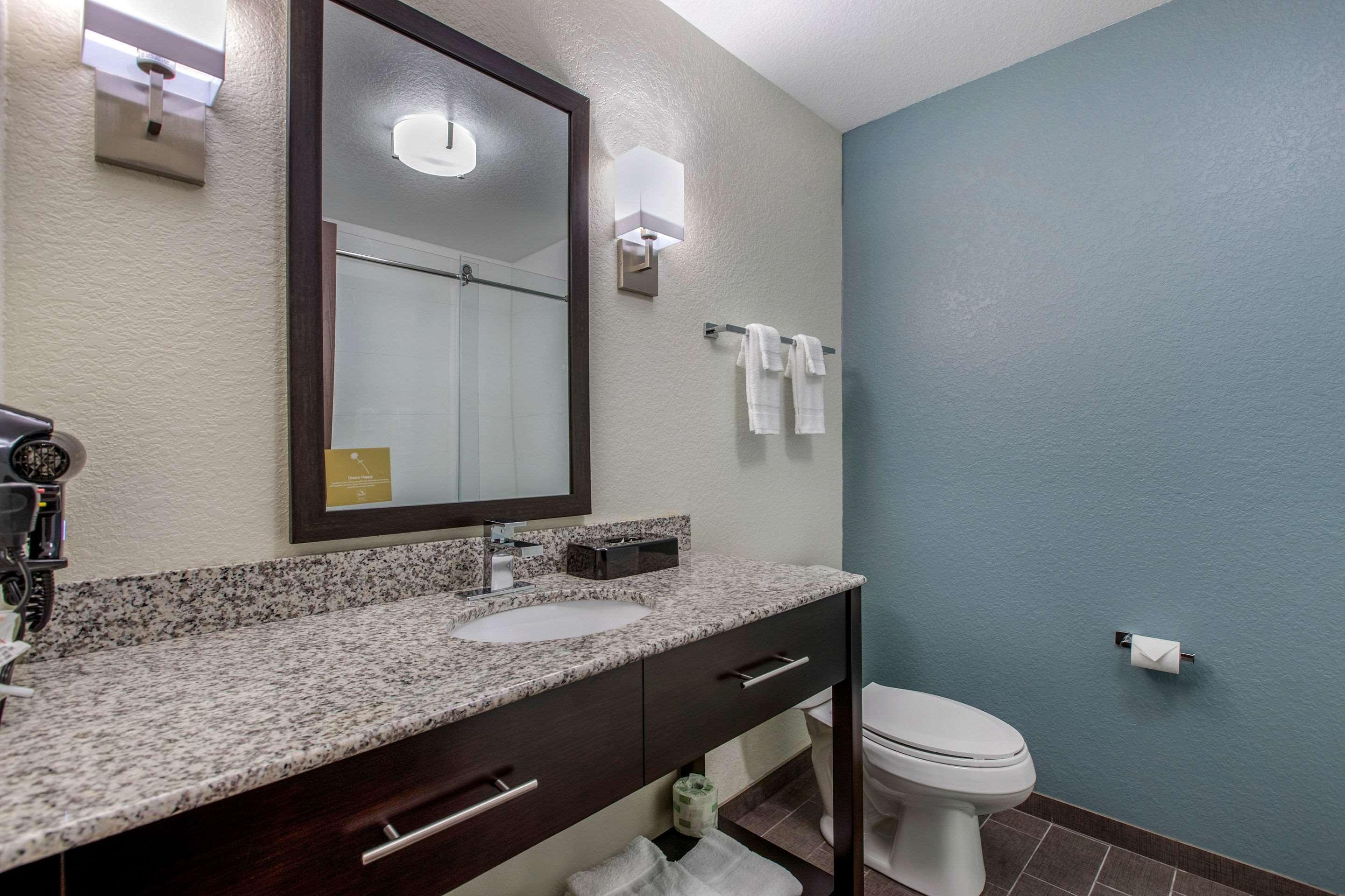 Sleep Inn & Suites Ankeny - Des Moines Bagian luar foto