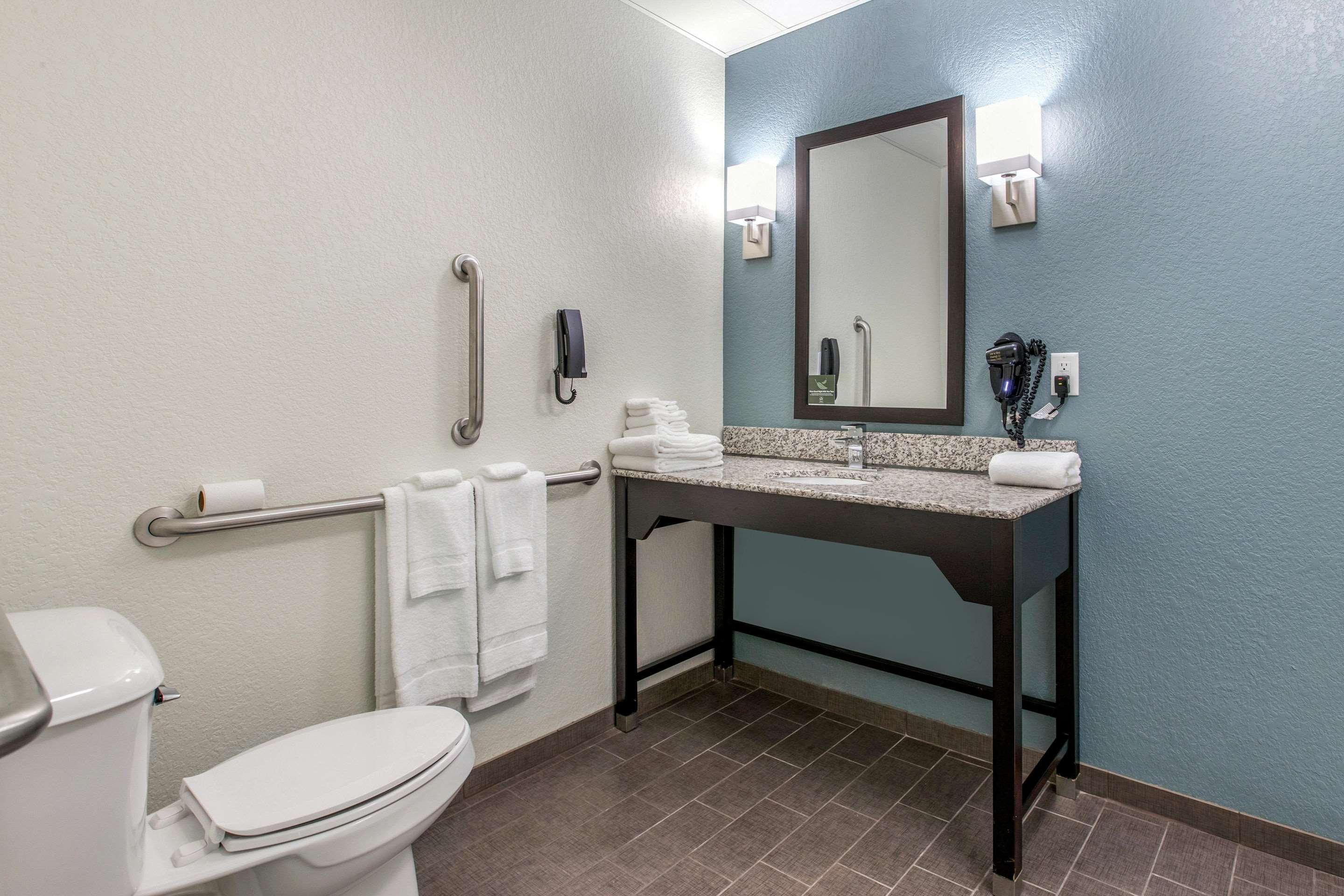 Sleep Inn & Suites Ankeny - Des Moines Bagian luar foto