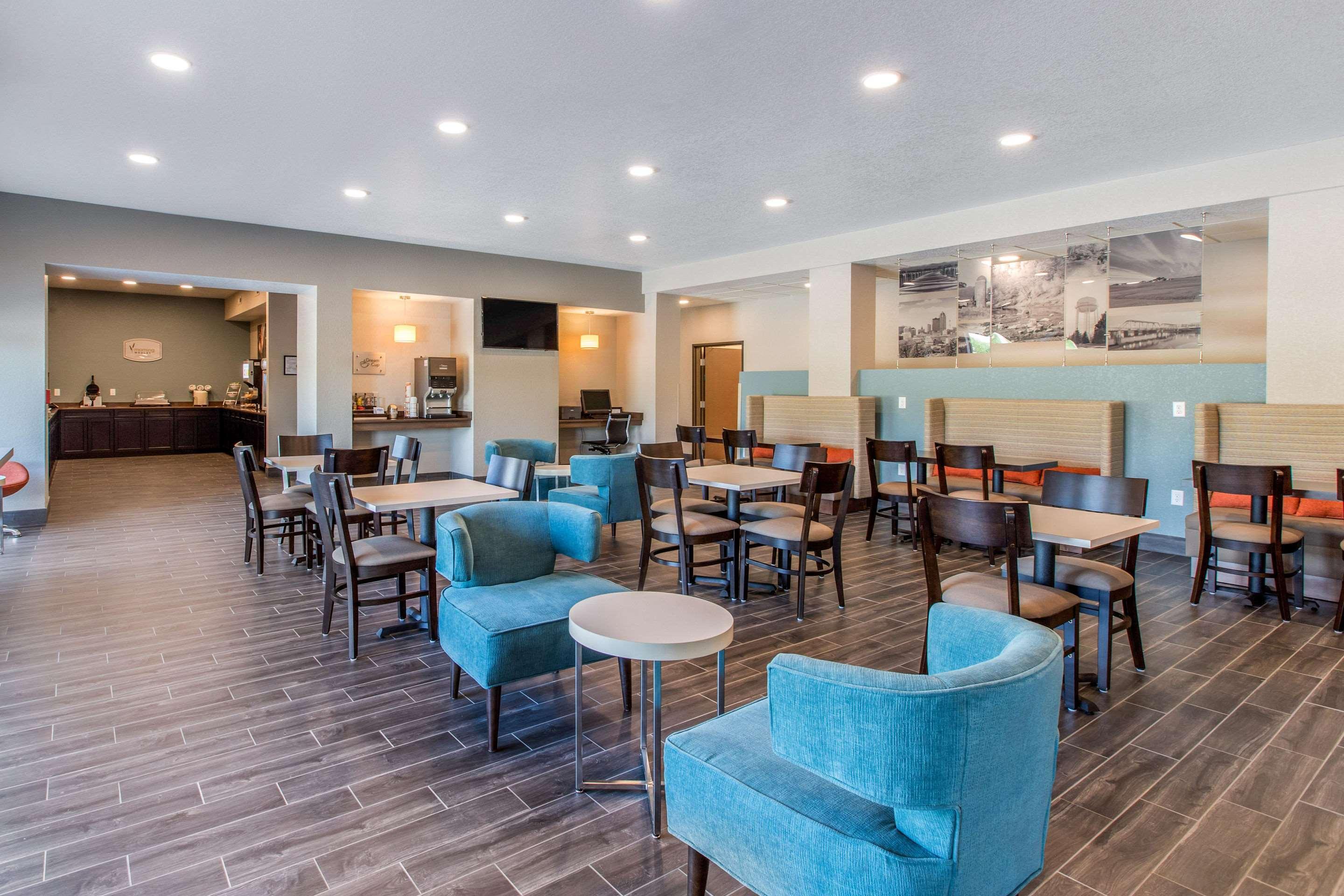 Sleep Inn & Suites Ankeny - Des Moines Bagian luar foto