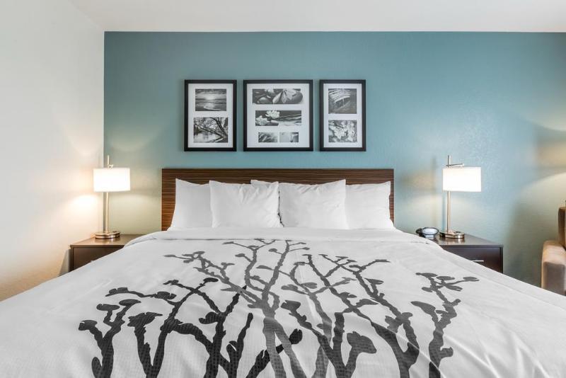 Sleep Inn & Suites Ankeny - Des Moines Bagian luar foto